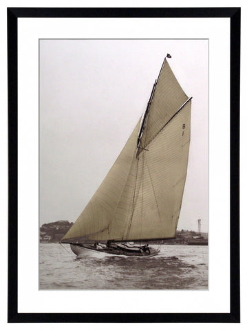 Obraz - Jacht Vintage I - reprodukcja fotografii 3AP3340 oprawiona w ramę z passe-partout 60x80 cm - Obrazy Reprodukcje Ramy | ergopaul.pl