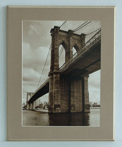 Obraz - Miejski widok na Most w Brooklynie - reprodukcja na płycie A5495 40x50 cm - Obrazy Reprodukcje Ramy | ergopaul.pl