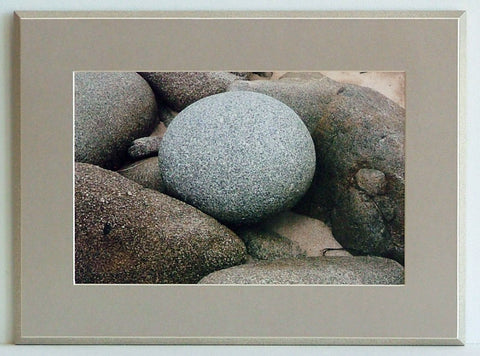 Obraz - kompozycja z kamieni, fotografia - reprodukcja na płycie z passe - partout DIB1103 42x32 cm. - Obrazy Reprodukcje Ramy | ergopaul.pl