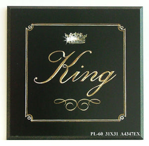 Obraz - Szyld KING ozdobiony kryształkami - reprodukcja na płycie A4347EX 31x31 cm - Obrazy Reprodukcje Ramy | ergopaul.pl